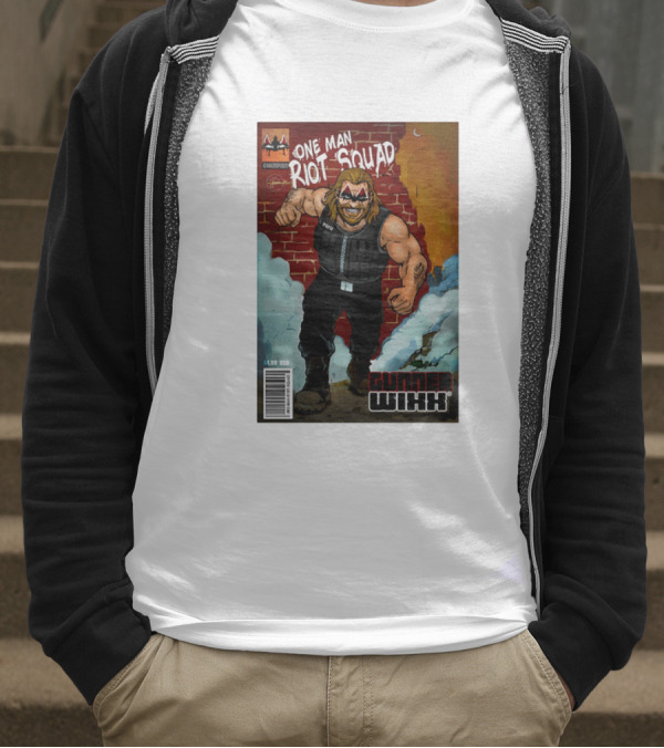 One Man Riot Squad Comic Cover Gunner Wixx Face Paint Featuring Champion Branding T-Shirt