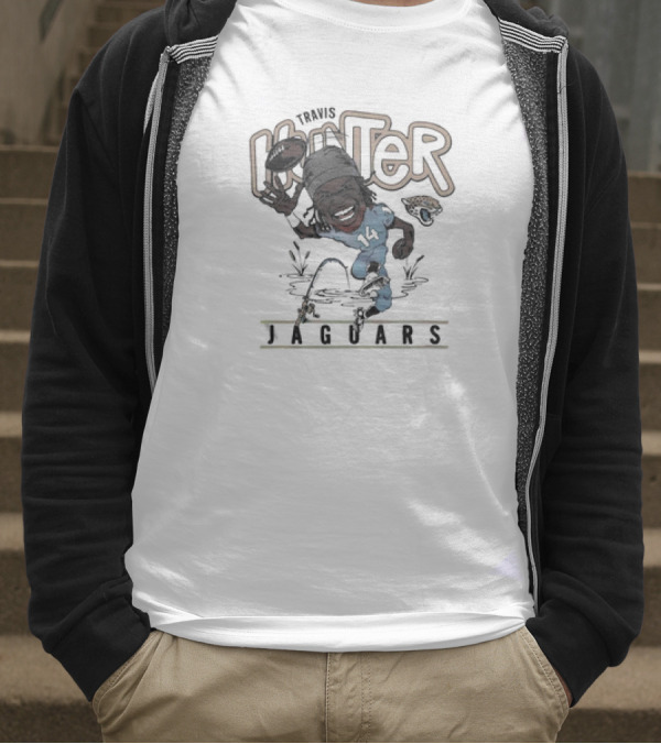 Big Hunter Jaguars Running Football 14 T-Shirt