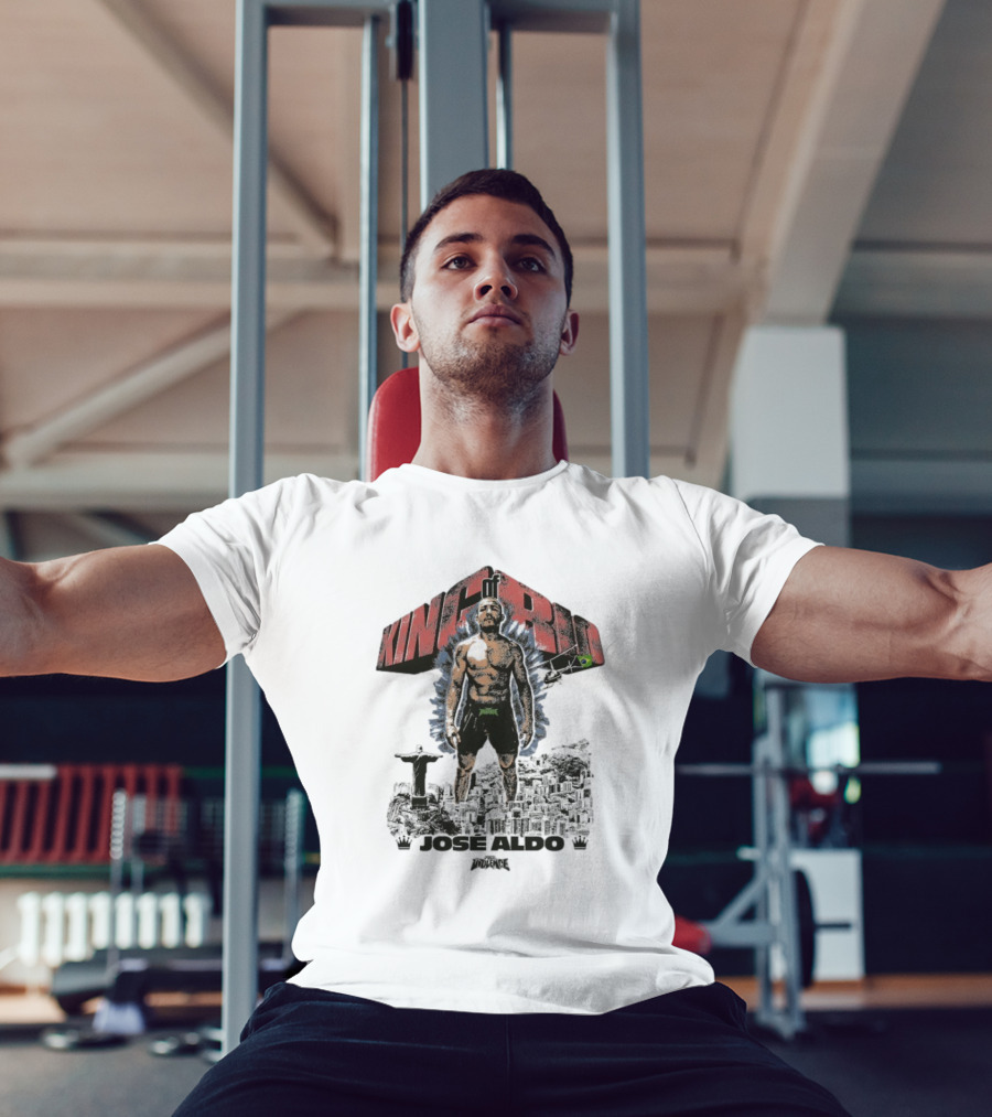Jose Aldo King Of Rio Full Violence Fighter Statue Cityscape T-Shirt