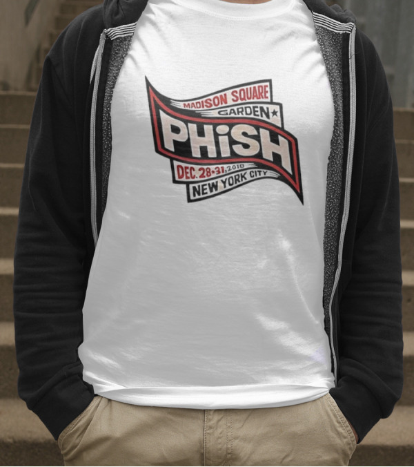 Madison Square Garden Phish December 28 T-Shirt