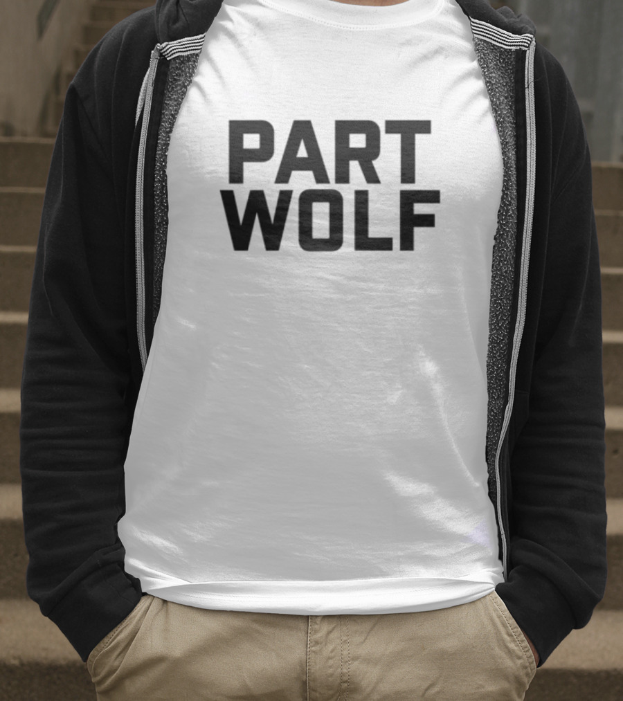 Part Wolf Intricate Howling Wolf In Geometric Moon Design T-Shirt