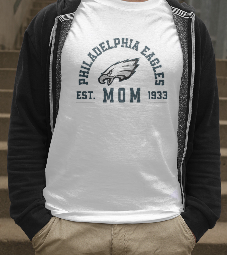 Philadelphia Eagles Mom Est. 1933 T-Shirt