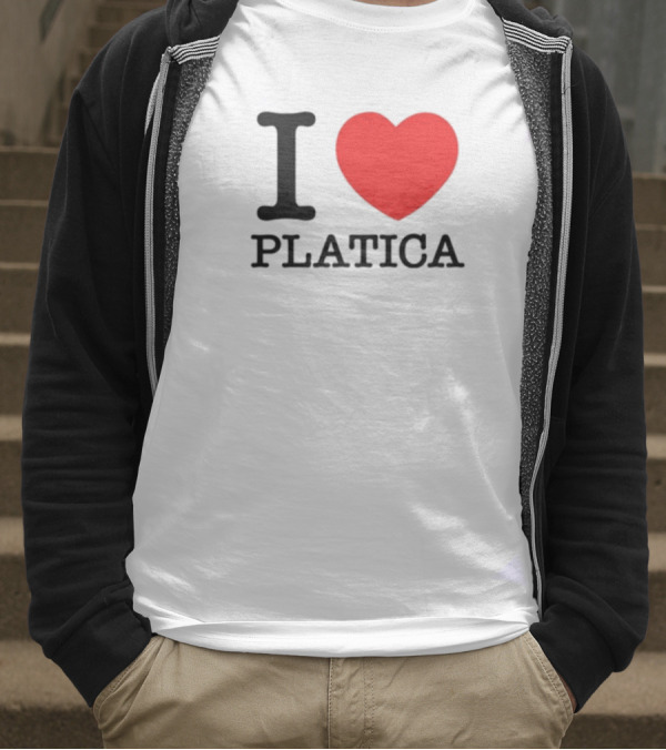 Sazonstudios I Heart Platica Bold Text Red Heart Design T-Shirt