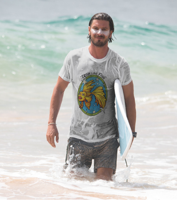 Trish Like Fish Goldfish With Stars And Bubbles T-Shirt