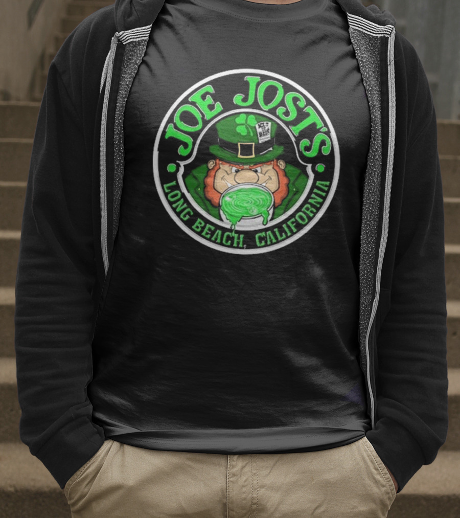 Joe Jost's Long Beach California Leprechaun Beer Circle T-Shirt