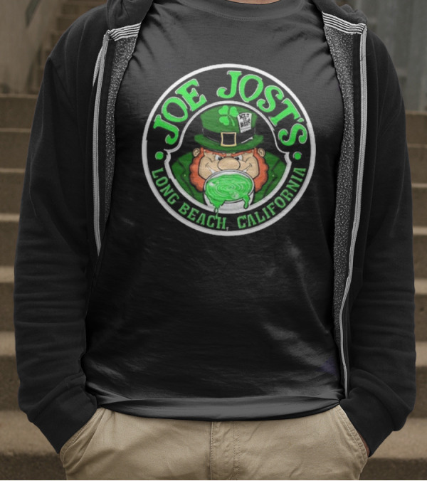 Joe Jost's Long Beach California Leprechaun Beer Circle T-Shirt