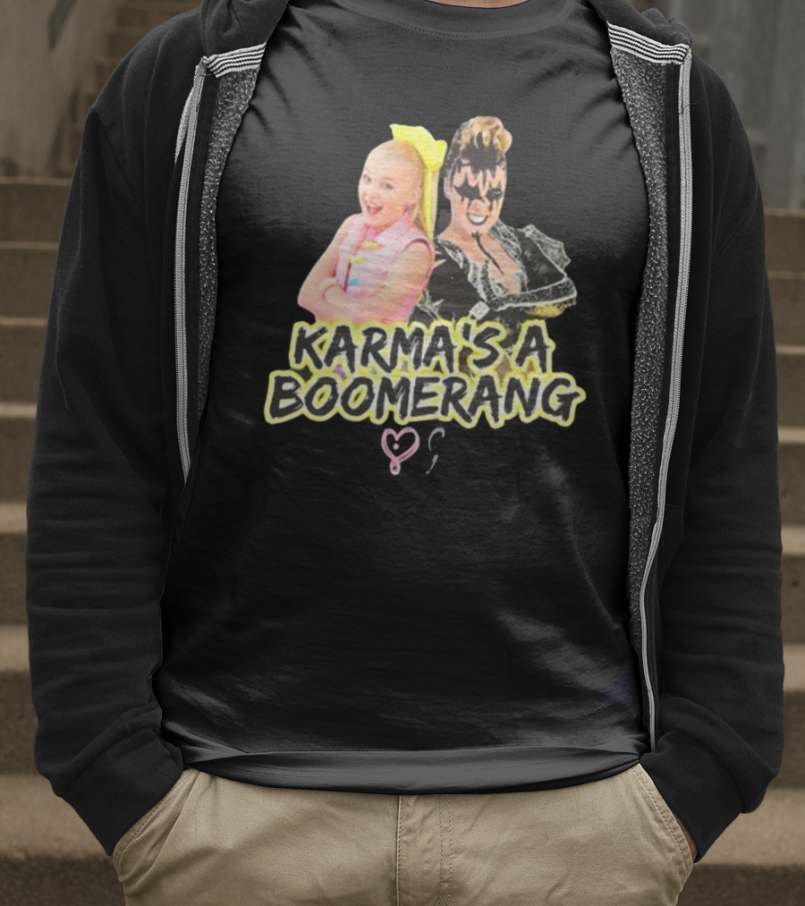 Karma's A Boomerang Pop Star And Rock Icon Style Contrast T-Shirt