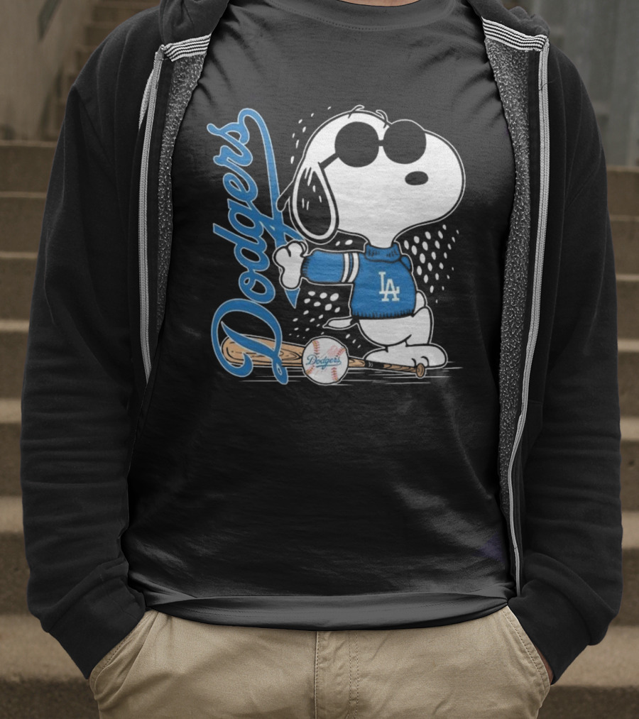 Los Angeles Dodgers Snoopy MLB 2025 Peanuts Baseball Collaboration T-Shirt