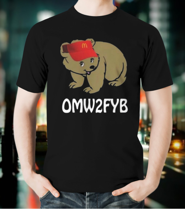 OMW2FYB Bear With Red Cap T-Shirt
