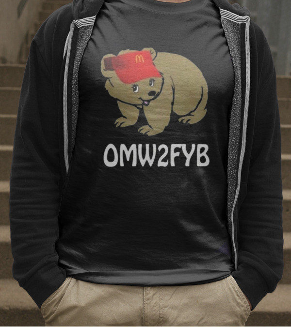 OMW2FYB Bear With Red Cap T-Shirt