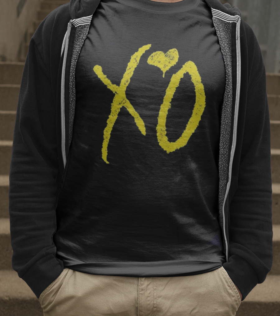 Nav Omw2 Rexdale XO Yellow Script T-Shirt