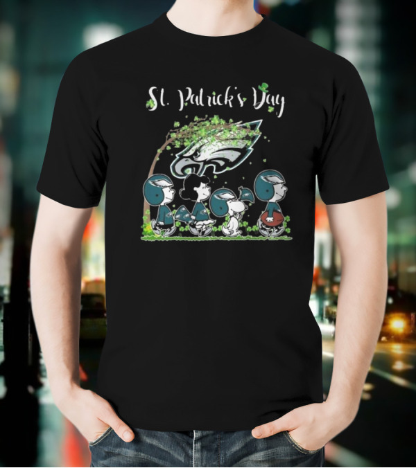 St Patrick's Day Peanuts Philadelphia Eagles Football Celebration T-Shirt