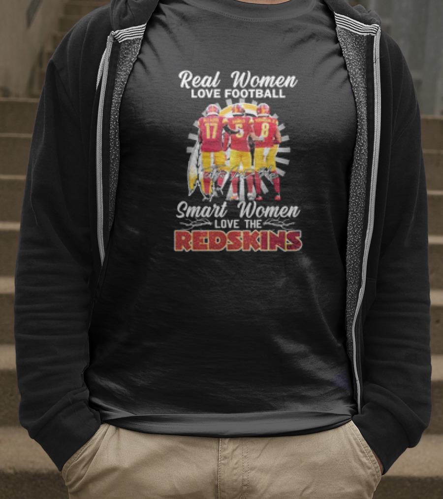 Real Women Love Football Smart Women Love The Redskins Mclaurin Daniels Robinson Jr T-Shirt