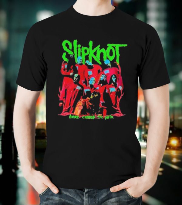 Slipknot Here Comes The Pain Text With Red Figures And Green Logo T-Shirt