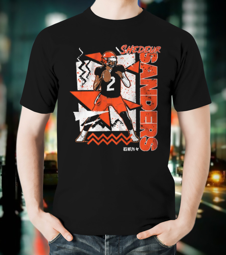 Shedeur Sanders 90s Style Retro Football Illustration T-Shirt