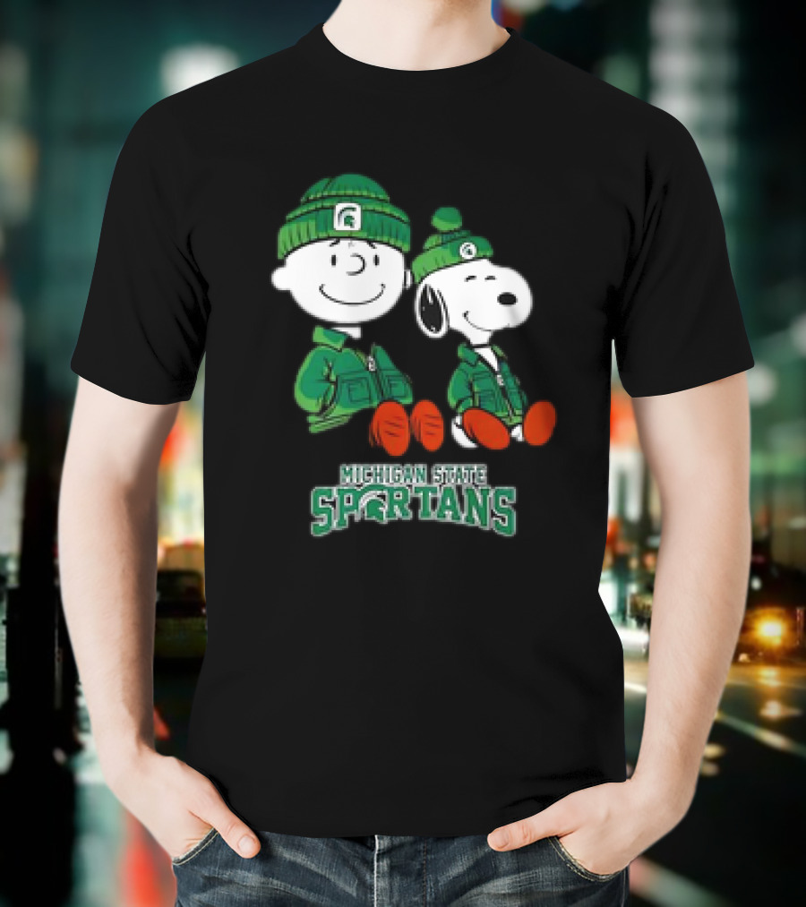 Snoopy And Charlie Brown Michigan State Spartans Green Apparel T-Shirt