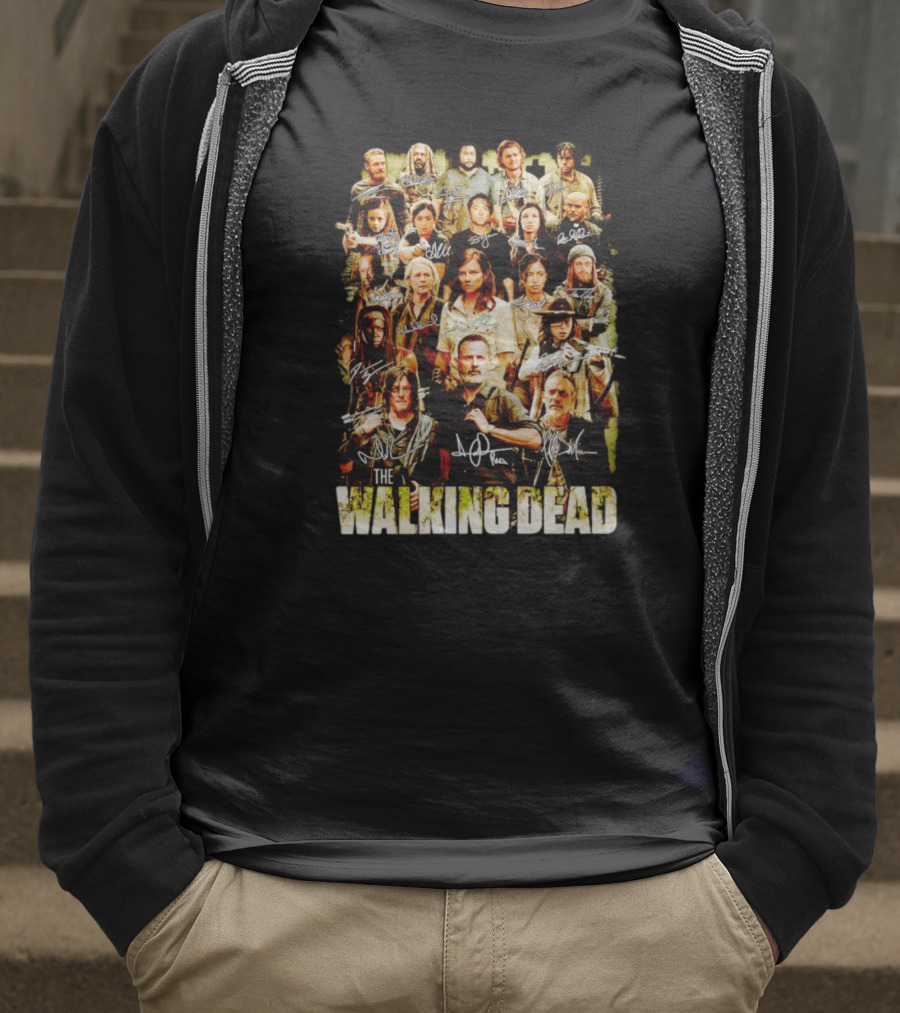 The Walking Dead Cast Image With Character Signatures T-Shirt