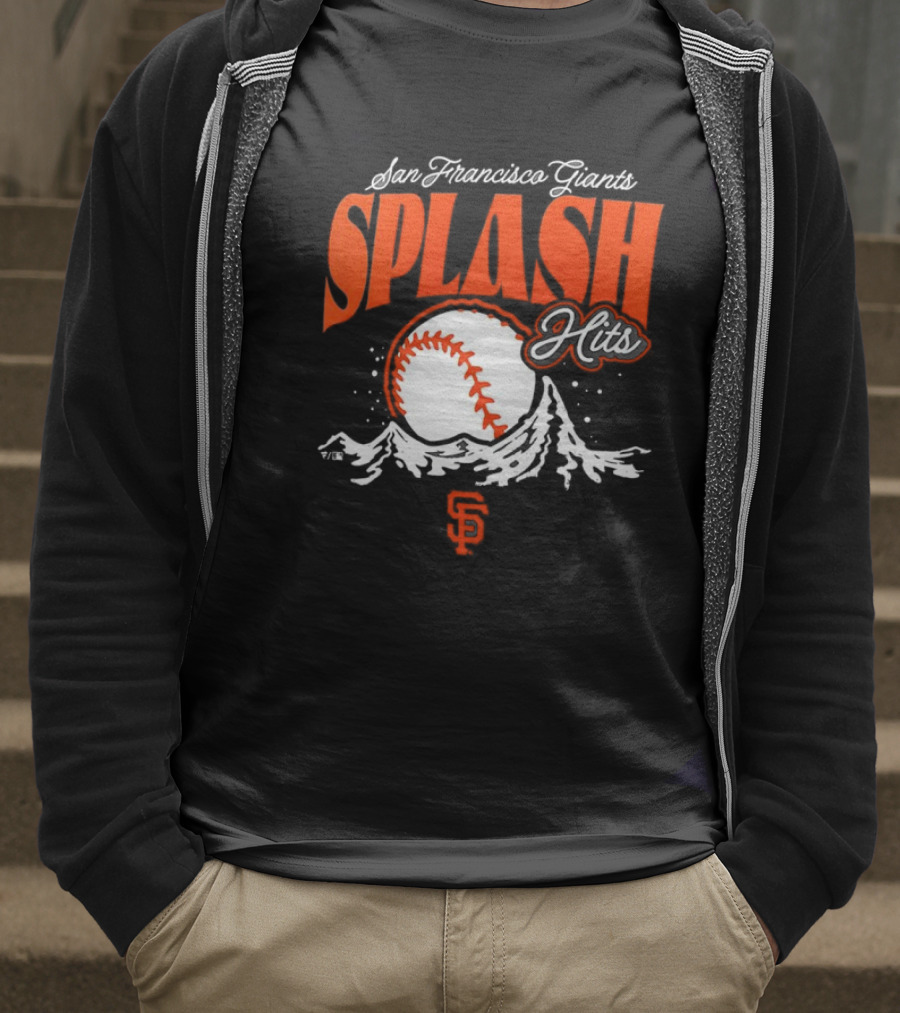 San Francisco Giants Splash Hits Baseball Waves And Number 9 T-Shirt