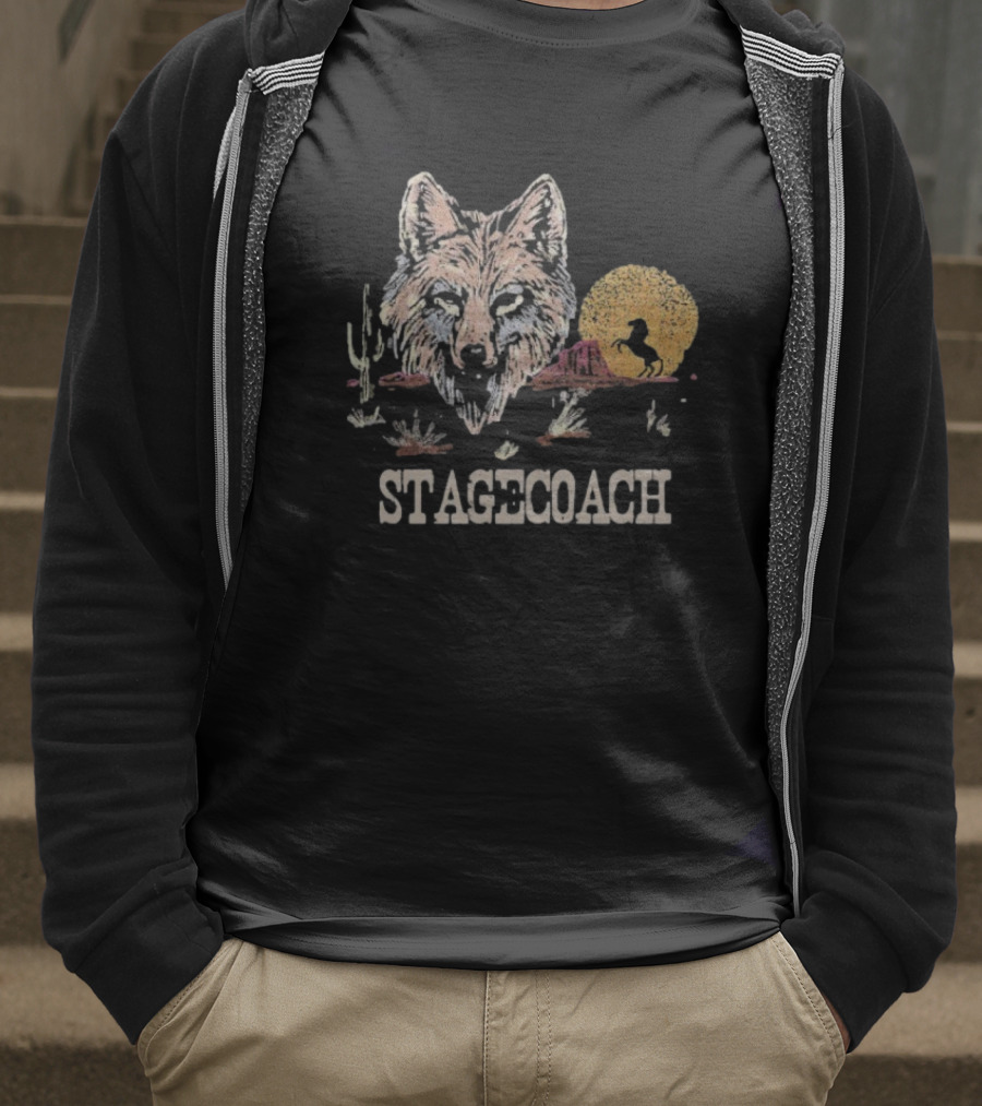 Stagecoach Lone Coyote Indio California 2025 Wolf Desert Scene T-Shirt