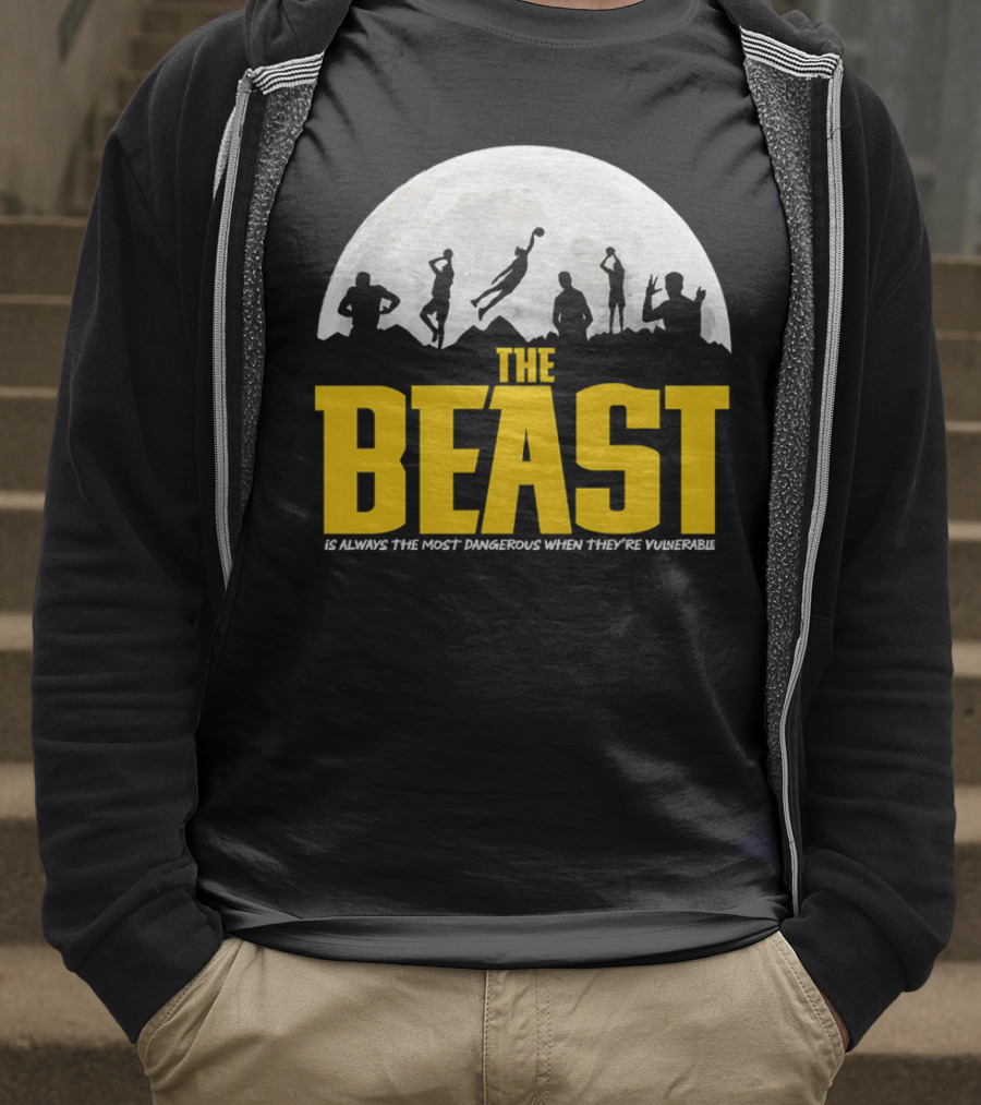 The Beast Is Always The Most Dangerous When They're Vulnerable Silhouettes Moon Scene T-Shirt
