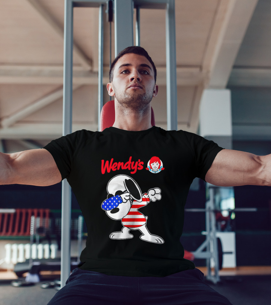 Wendy’s Snoopy Dabbing American Flag Stripes T-Shirt