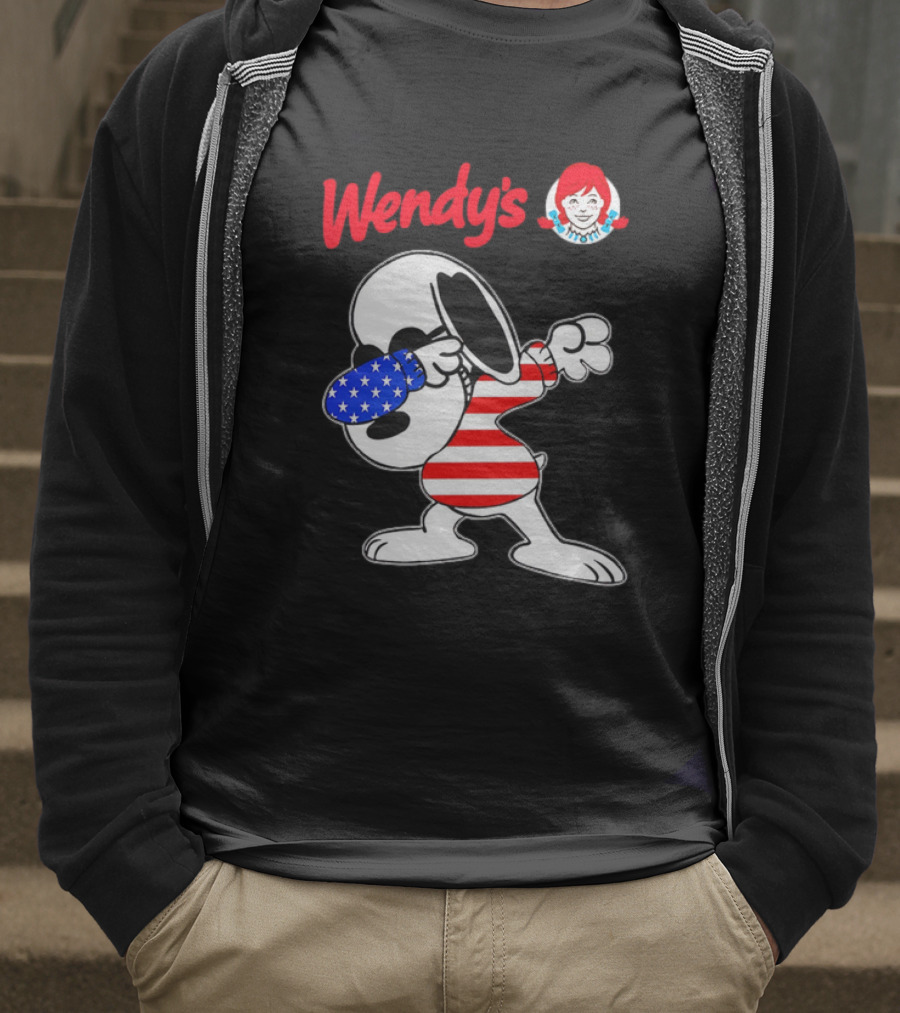 Wendy’s Snoopy Dabbing American Flag Stripes T-Shirt