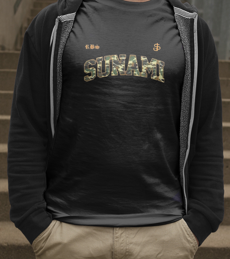 SUNAMI Varsity Camo Dollar Sign Style T-Shirt