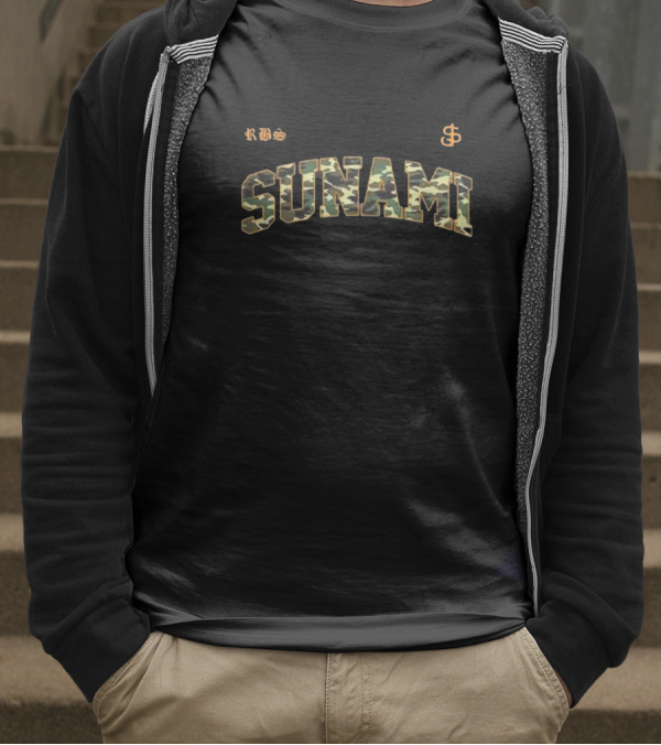 SUNAMI Varsity Camo Dollar Sign Style T-Shirt