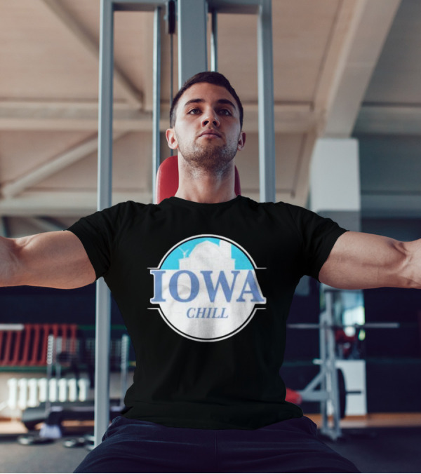 Iowa Chill Barn Windmill Circle T-Shirt