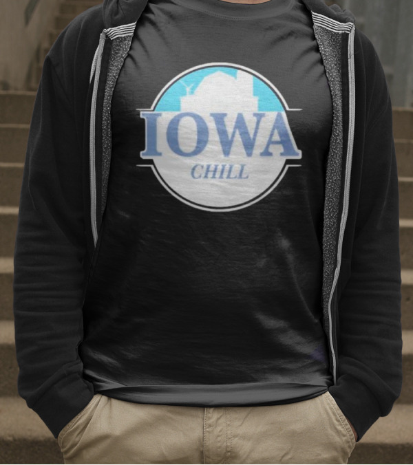 Iowa Chill Barn Windmill Circle T-Shirt