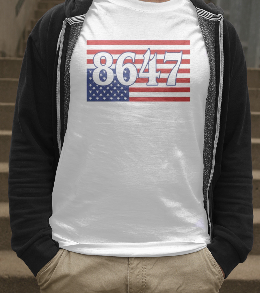 8647 American Flag Inverted Red Blue Stripes T-Shirt